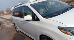 Toyota Sienna 2015 года за 8 500 000 тг. в Шиели – фото 2