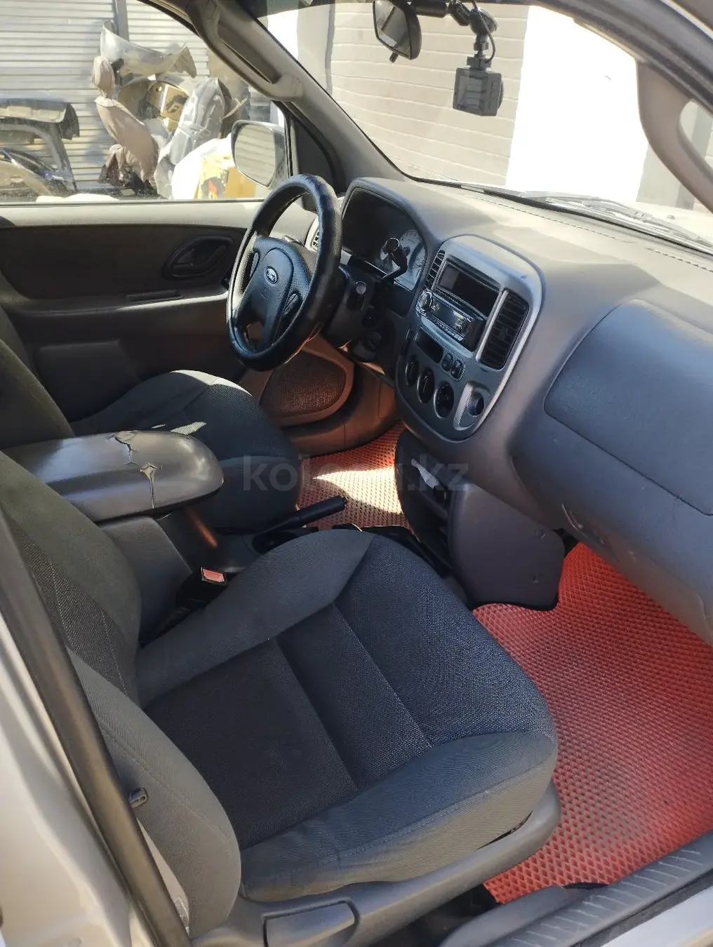 Ford Escape, 2001