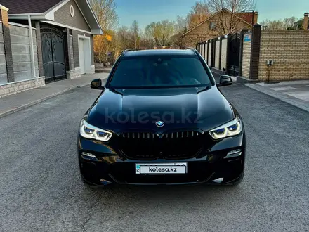 BMW X5 2020 года за 37 900 000 тг. в Караганда – фото 34