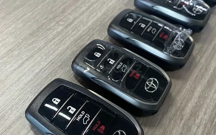 Корпус ключа на Toyota Land Cruiser 200үшін15 000 тг. в Астана