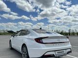 Hyundai Sonata 2022 годаүшін10 900 000 тг. в Астана – фото 3