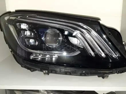 Фары Mercedes-Benz S-Class W222 рестайлинг в сборе с блоками за 550 000 тг. в Астана – фото 2