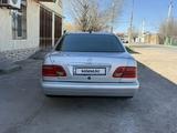 Mercedes-Benz E 200 1996 года за 2 900 000 тг. в Шымкент – фото 4