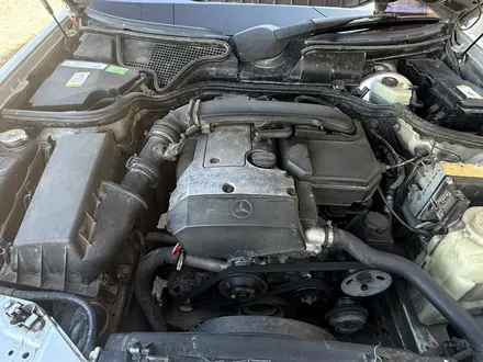 Mercedes-Benz E 200 1996 года за 2 900 000 тг. в Шымкент – фото 10