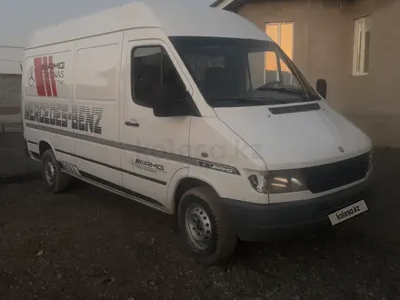 Mercedes-Benz Sprinter 1997 года за 7 500 000 тг. в Алматы – фото 4