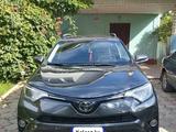 Toyota RAV4 2017 года за 12 700 000 тг. в Алматы