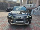 Lexus LX 570 2018 года за 46 000 000 тг. в Алматы – фото 2