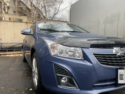 Chevrolet Cruze 2014 года за 5 000 000 тг. в Усть-Каменогорск – фото 2