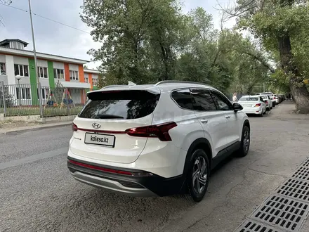 Hyundai Santa Fe 2023 года за 16 500 000 тг. в Алматы – фото 3