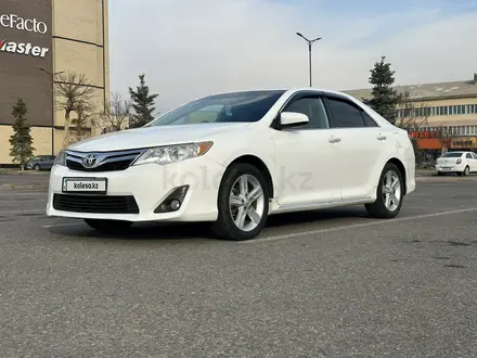 Toyota Camry 2014 года за 8 500 000 тг. в Тараз – фото 2