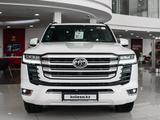 Toyota Land Cruiser Premium+ 2025 годаүшін74 890 000 тг. в Астана – фото 2