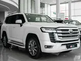 Toyota Land Cruiser Premium+ 2026 годаfor76 690 000 тг. в Астана