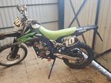 Kawasaki  KLX 300 1996 года за 1 350 000 тг. в Рудный – фото 2