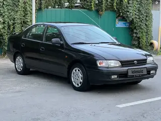 Toyota Carina E