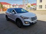 Hyundai Santa Fe 2014 года за 9 400 000 тг. в Актобе – фото 3