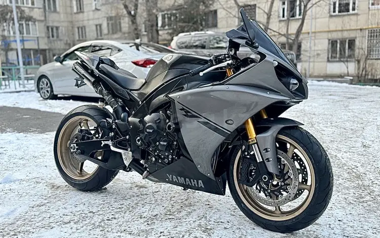 Yamaha  YZF-R1 2014 годаүшін7 900 000 тг. в Алматы