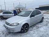 Chevrolet Lacetti 2009 годаfor1 900 000 тг. в Атырау – фото 2