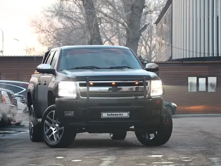 Chevrolet Silverado 2010 года за 20 000 000 тг. в Караганда – фото 27