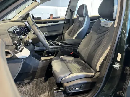 Geely Atlas Premium 1.5T 2025 года за 12 290 000 тг. в Актобе – фото 9