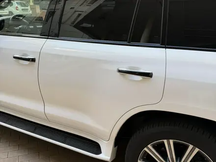 Lexus LX 570 2016 года за 45 000 000 тг. в Астана – фото 3