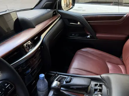 Lexus LX 570 2016 года за 45 000 000 тг. в Астана – фото 5