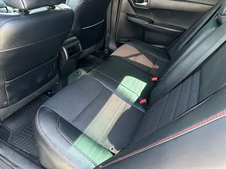 Toyota Camry 2016 года за 8 500 000 тг. в Атырау – фото 9