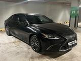 Lexus ES 250 2018 годаүшін18 550 000 тг. в Астана – фото 2