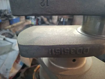 Вал коленчатый wd618 за 275 000 тг. в Алматы – фото 2