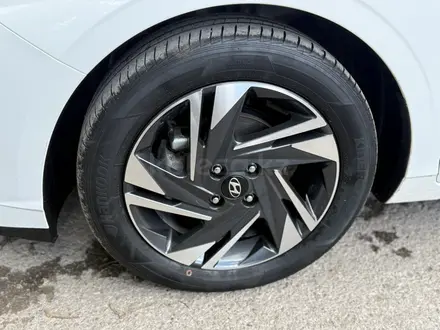 Hyundai i20 2023 года за 6 350 000 тг. в Караганда – фото 15