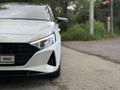 Hyundai i20 2023 года за 6 350 000 тг. в Караганда – фото 3
