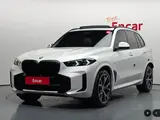 BMW X5 XDrive 40i 2025 годаүшін37 000 000 тг. в Алматы