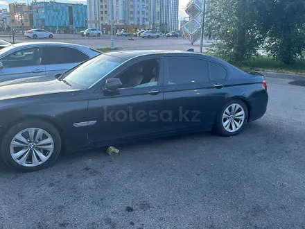 BMW 750 2009 года за 5 500 000 тг. в Туркестан – фото 2