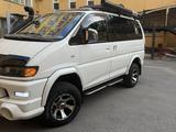 Mitsubishi Delica 2003 годаfor6 500 000 тг. в Алматы – фото 2