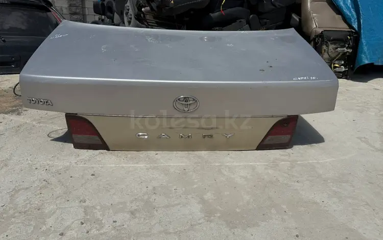Дверь багажника,багажник на toyota camry 10,тойота камри 10 за 20 000 тг. в Алматы