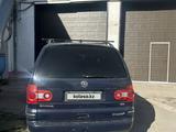 Volkswagen Sharan 2006 годаүшін4 300 000 тг. в Караганда – фото 3