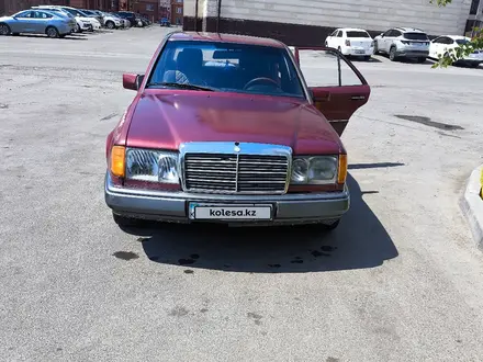 Mercedes-Benz E 230 1992 года за 1 200 000 тг. в Караганда – фото 18