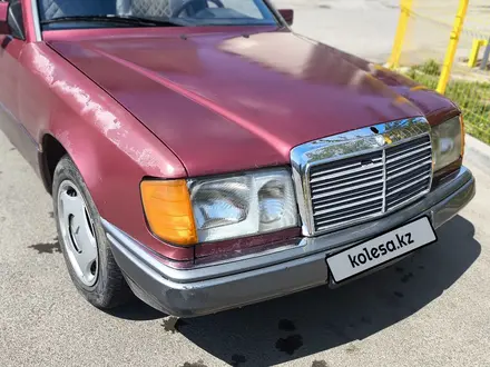 Mercedes-Benz E 230 1992 года за 1 200 000 тг. в Караганда – фото 7