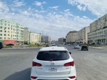 Hyundai Santa Fe 2017 года за 5 000 000 тг. в Актау – фото 6