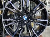 BMW G30 на 19 новые разноширокие диски в Астане за 300 000 тг. в Астана