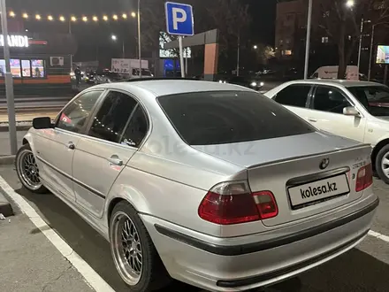 BMW 328 1999 года за 2 850 000 тг. в Алматы – фото 10