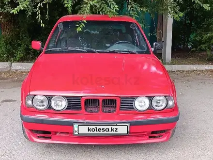 BMW 525 1996 года за 1 800 000 тг. в Алматы – фото 2