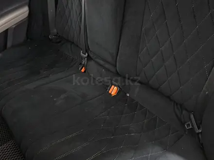 Toyota Camry 2018 года за 8 950 000 тг. в Астана – фото 16