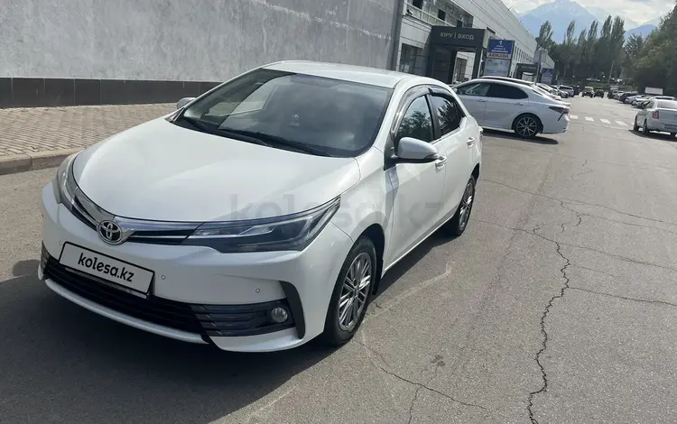 Toyota Corolla 2018 годаfor8 600 000 тг. в Алматы