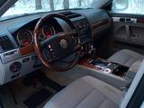 Volkswagen Touareg 2004 годаүшін4 200 000 тг. в Петропавловск – фото 4