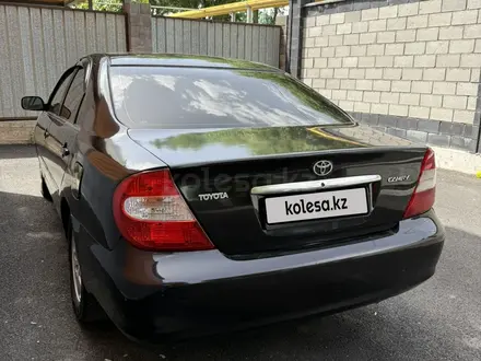 Toyota Camry 2002 года за 2 950 000 тг. в Алматы – фото 4