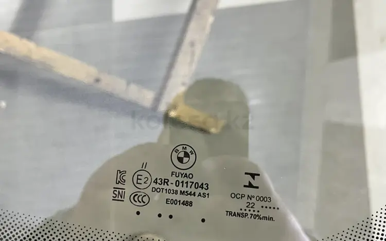 Лобовое стекло за 80 000 тг. в Шымкент