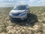 Toyota Sienna 2014 года за 9 000 000 тг. в Актау