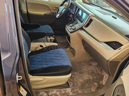 Toyota Sienna 2016 года за 14 200 000 тг. в Алматы – фото 26