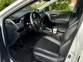 Toyota RAV4 2020 года за 16 500 000 тг. в Актобе – фото 13