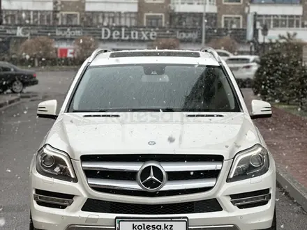 Mercedes-Benz GL 400 2014 года за 20 000 000 тг. в Алматы – фото 2